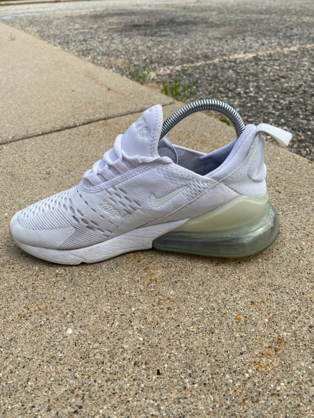 Share Nike Air Max 270 Shoes Youth Size 6.5Y US White Running Sneakers 943345-10